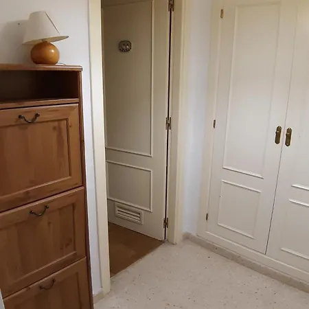 Seaside Terrace Retreat: 4br With Pool And Access Apartment